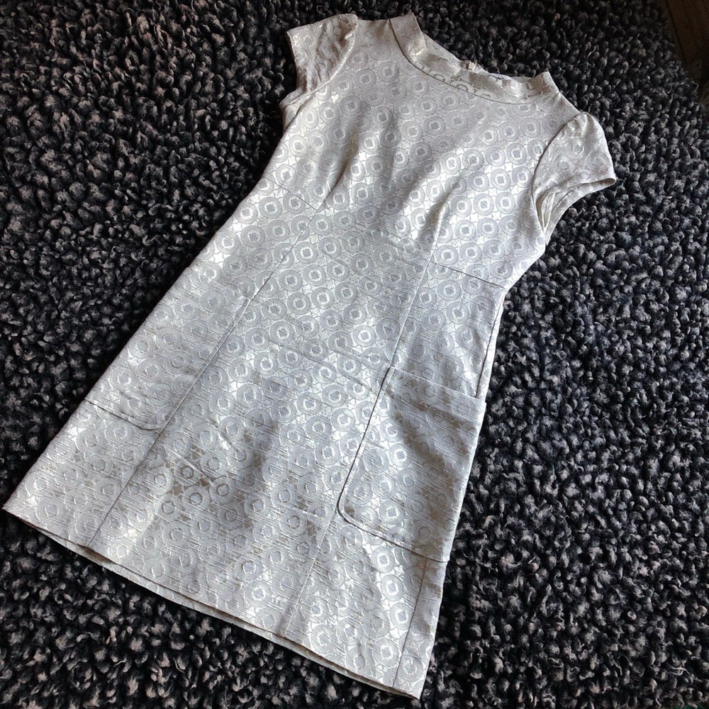 Laundry by design gold and cream dress x-small